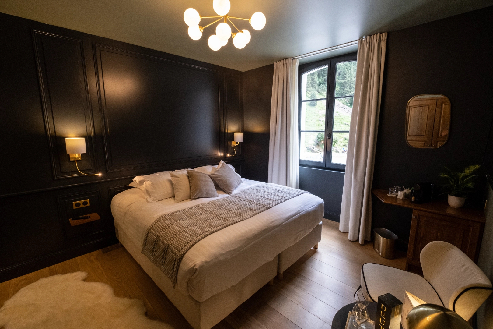 Chambre hôtel Cirque et Cascade