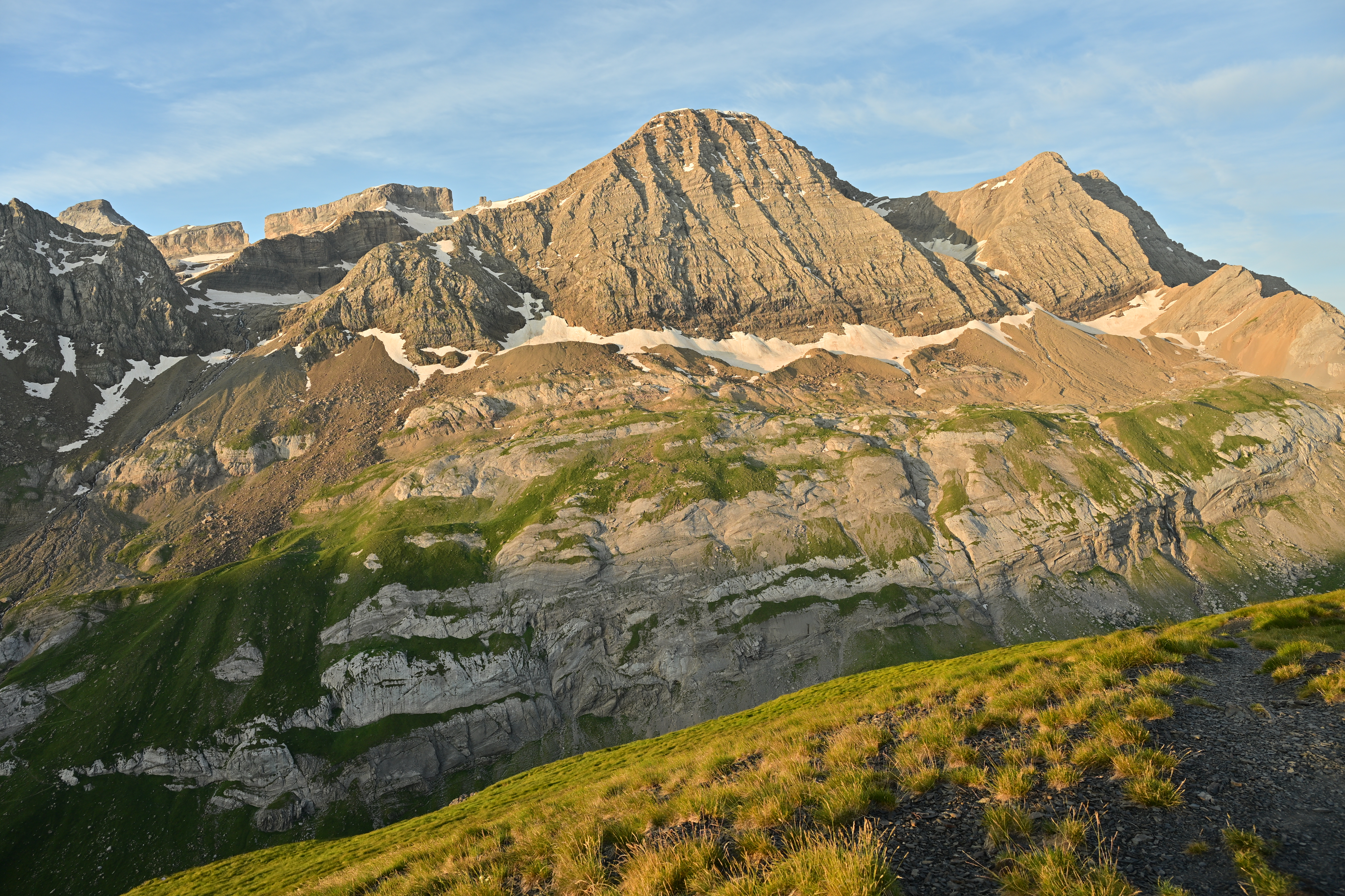 Brèche de Roland, Taillon, Gabiétous depuis Pic des Tentes