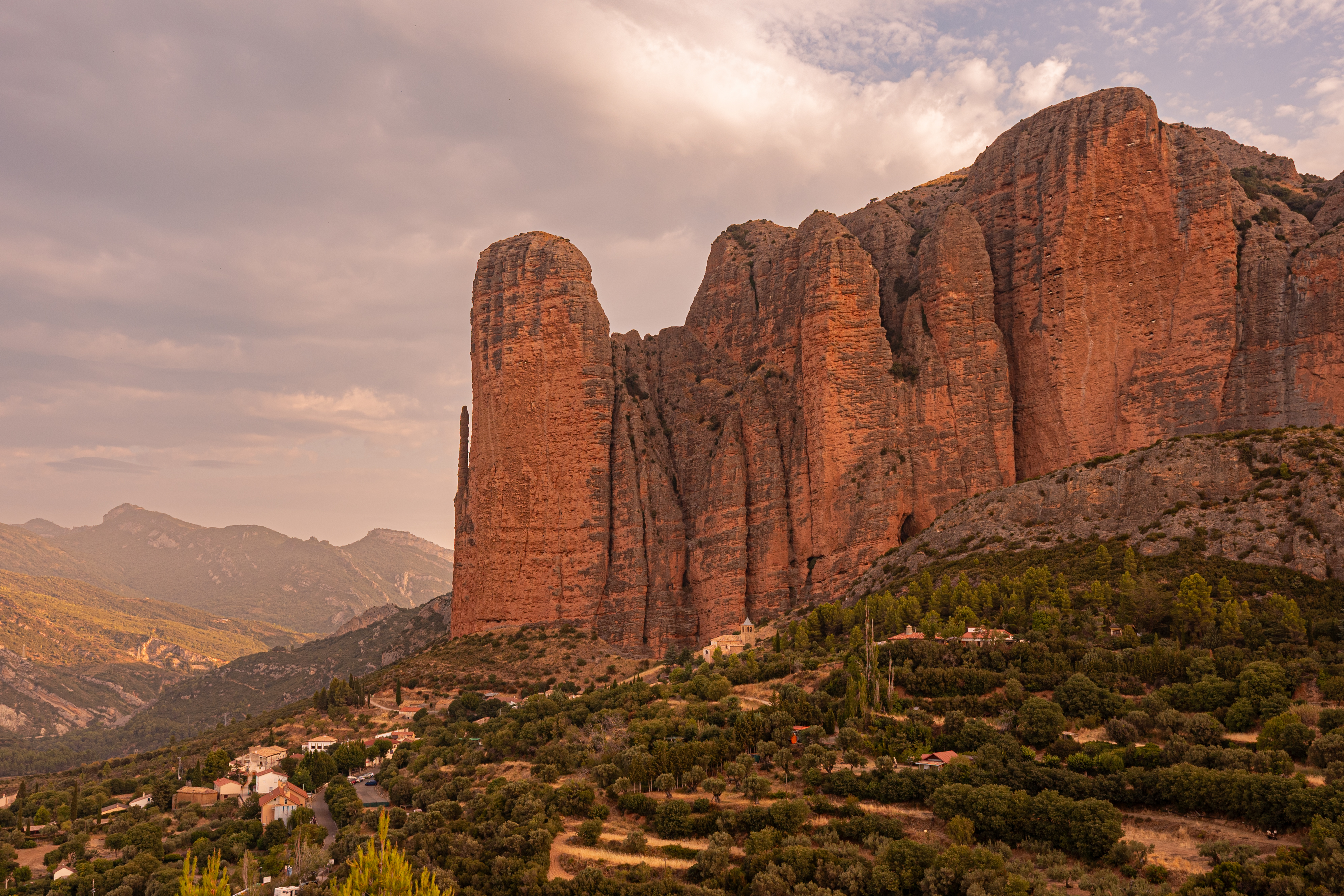 Village Mallos de Riglos