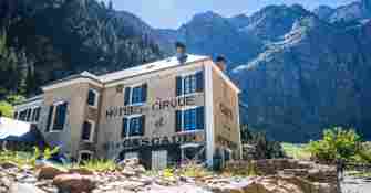 Chambre hôtel Cirque et Cascade