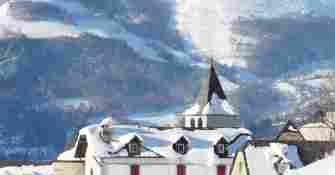 Neige clocher en Val d'Azun